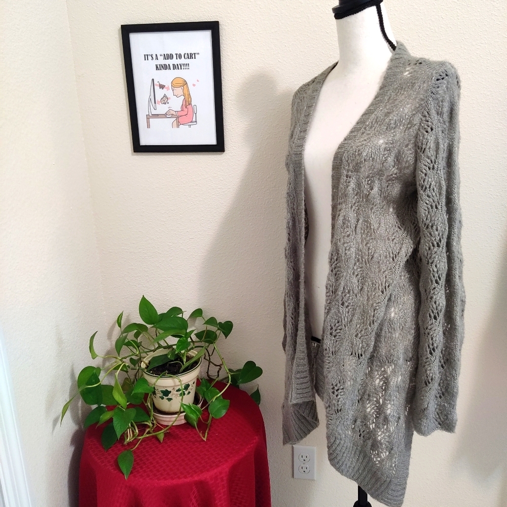 Yarn Arts Size Medium Open Front Asymmetric Gray Sweater
